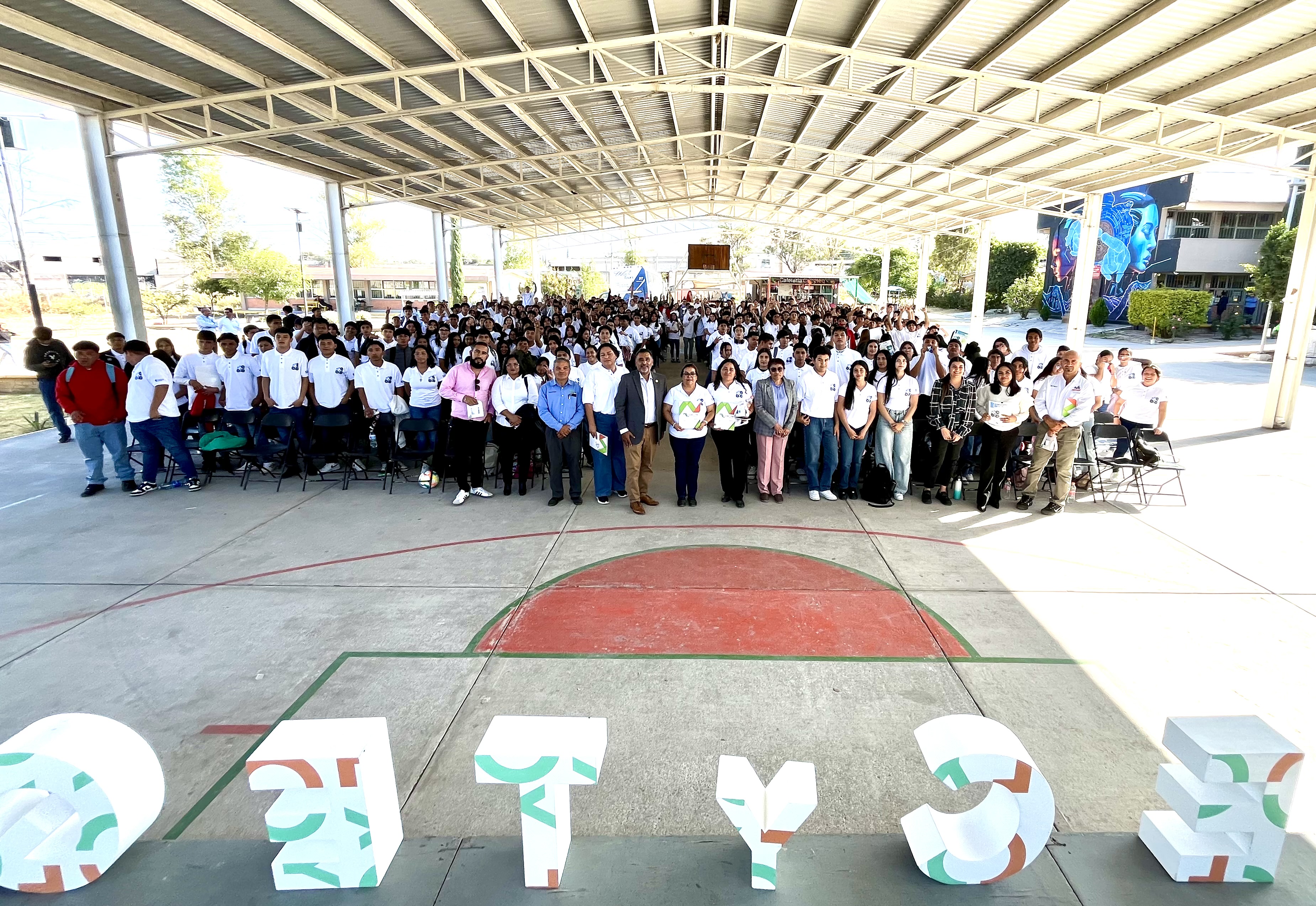 Clausuran el Primer Congreso Estatal de Producción Industrial