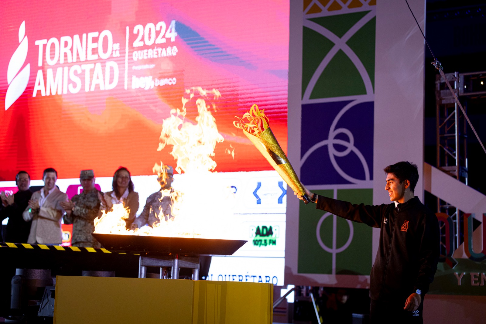 Atestigua el Gobernador la inauguración del Torneo de la Amistad 2024