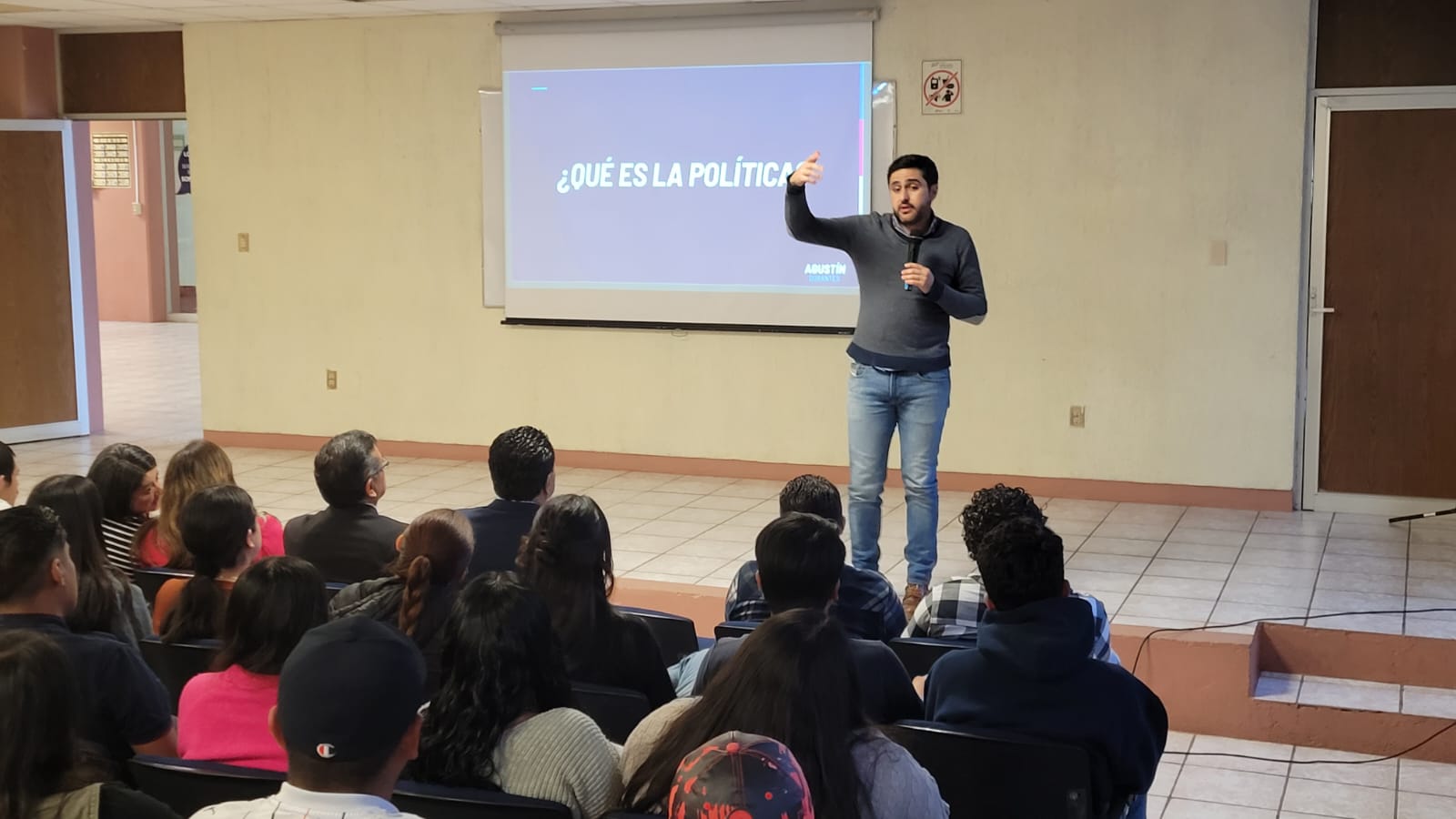 Llama Agustín Dorantes a que la juventud participe más con sus autoridades