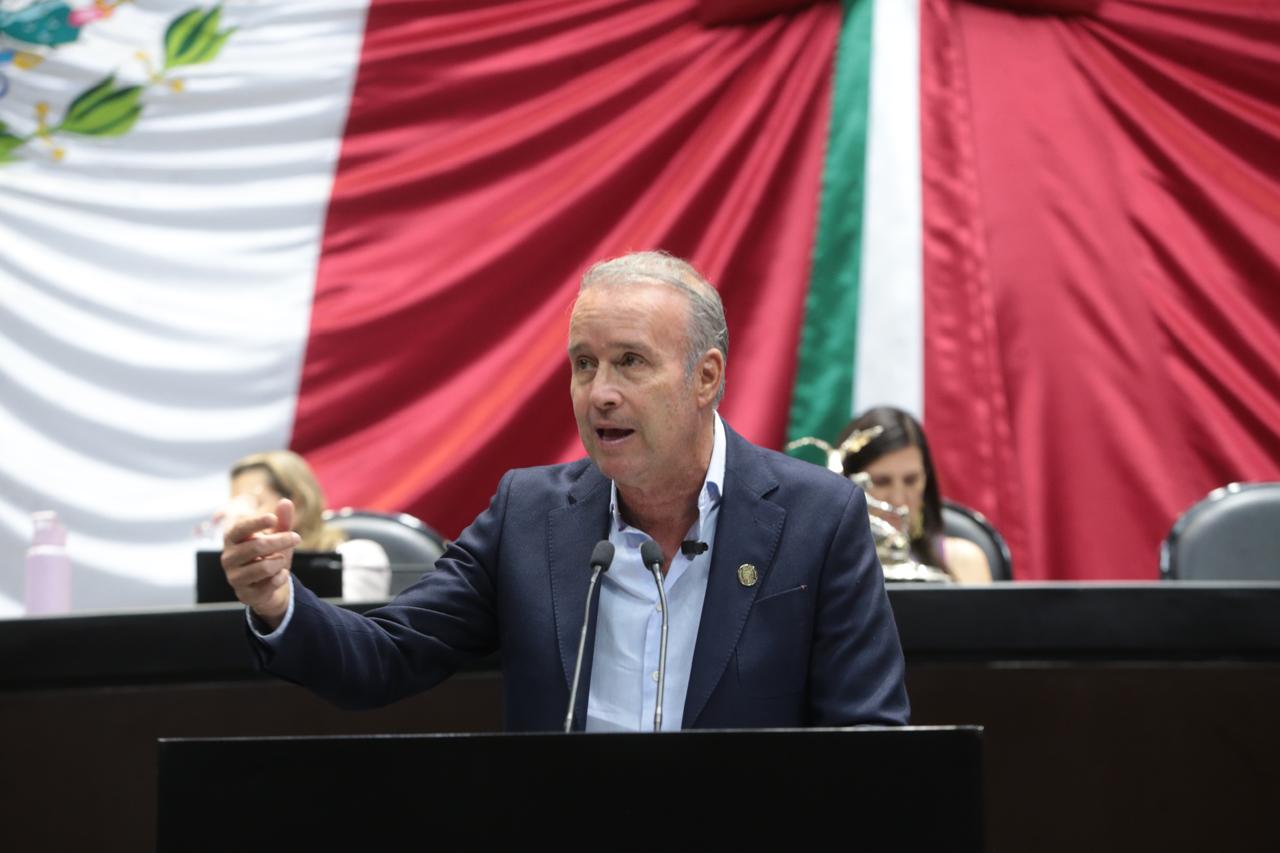 Se suman diputados a iniciativa de Mario Calzada, en materia de aguas residuales