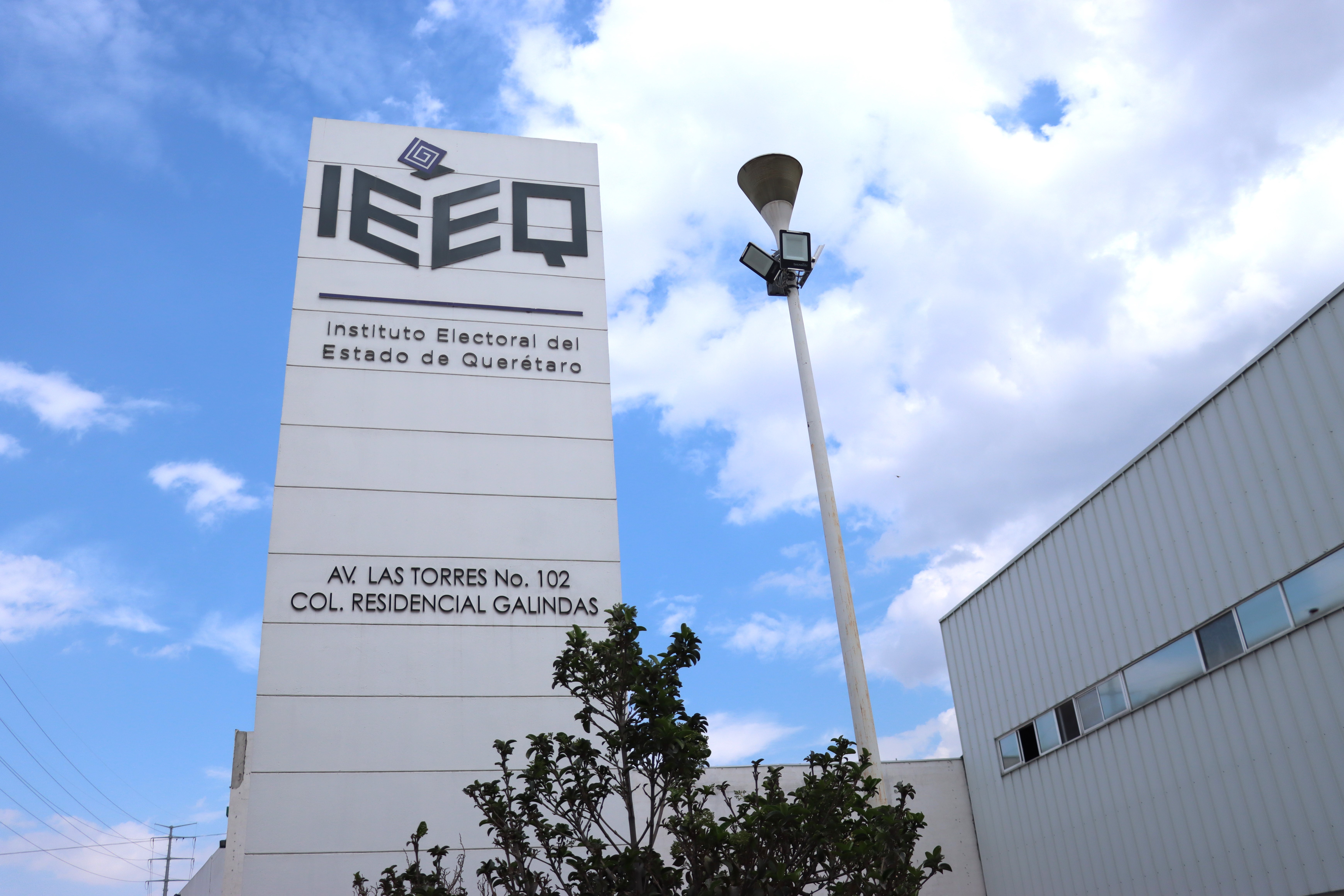 Emite IEEQ lineamientos para evaluar a su personal