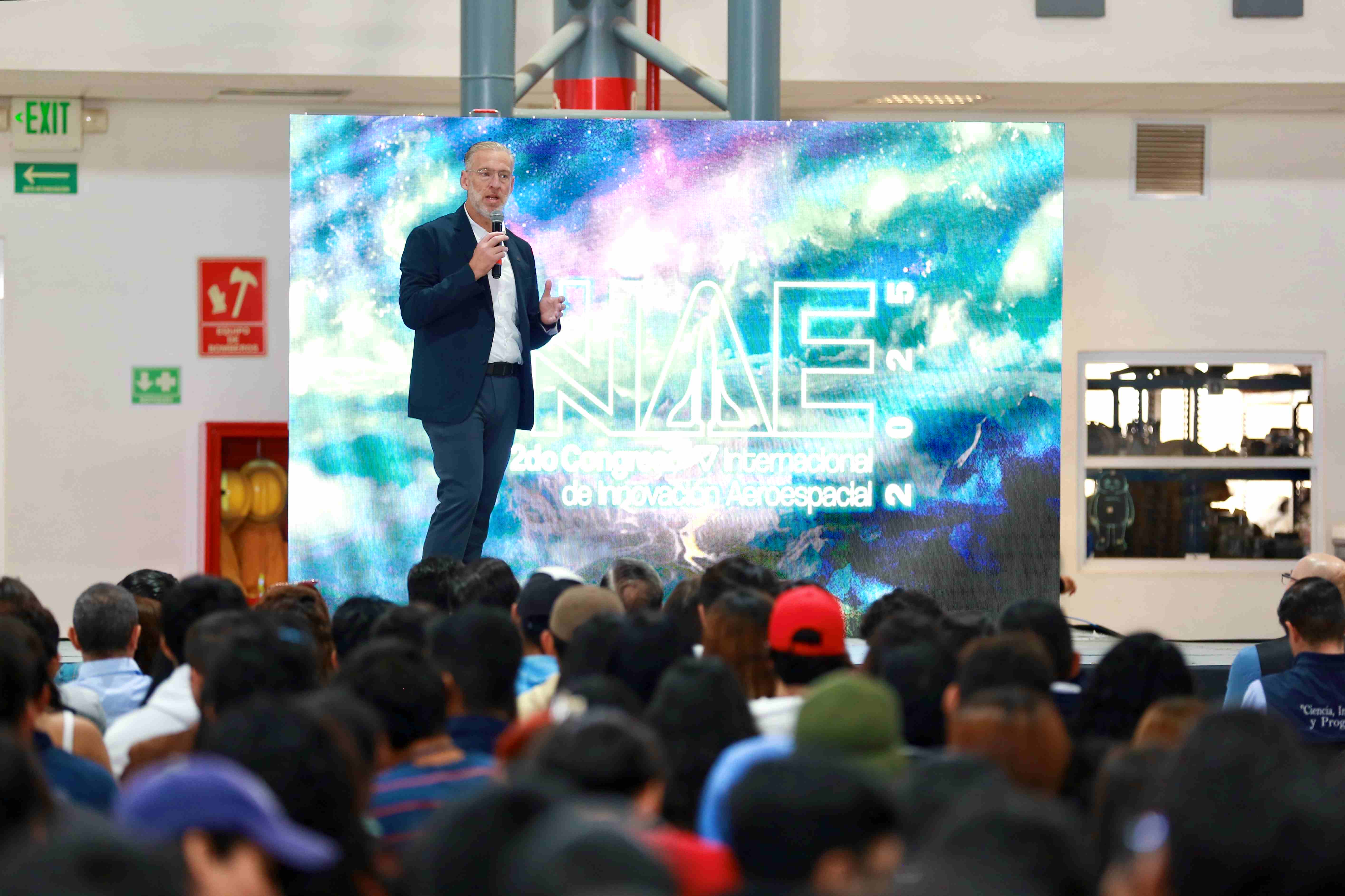 Inaugura Marco Del Prete Congreso Internacional de Innovación Aeroespacial