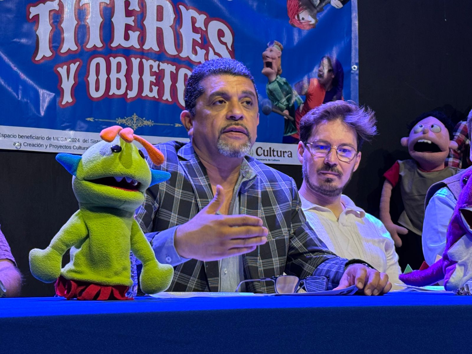 Firma convenio UAQ con La Gaviota Espacio Teatral para impulsar la escena local