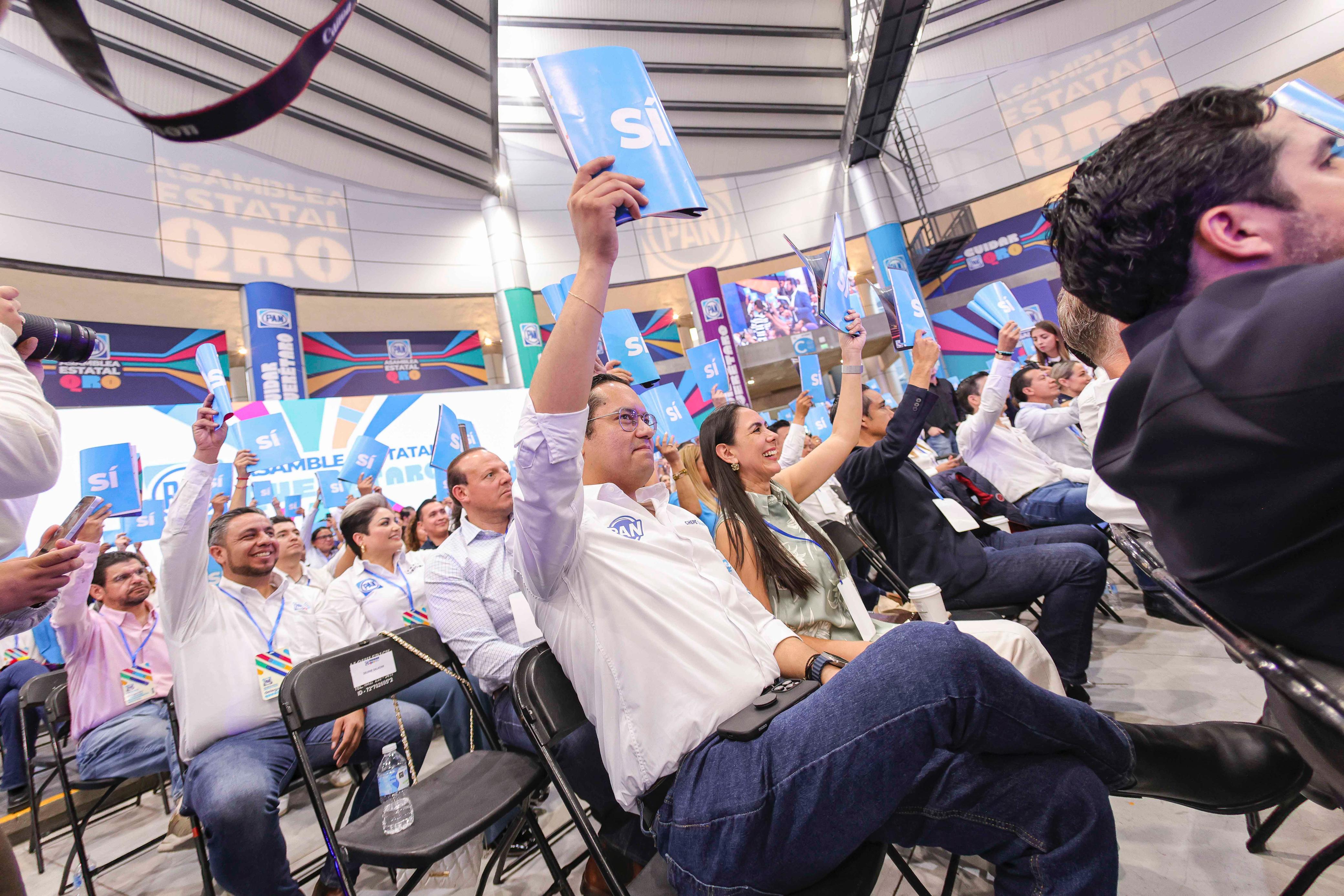 Chepe Guerrero toma protesta como Consejero Nacional y Estatal del PAN