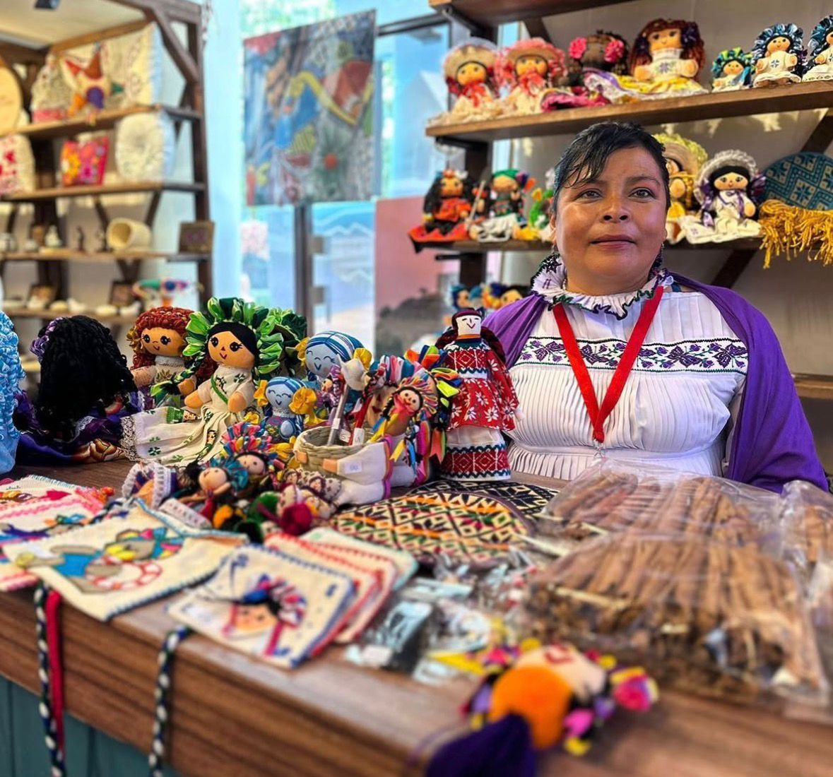 Reconoce IMPI a “Muñeca Lele de Santiago de Mexquititlán” como Indicación Geográfica