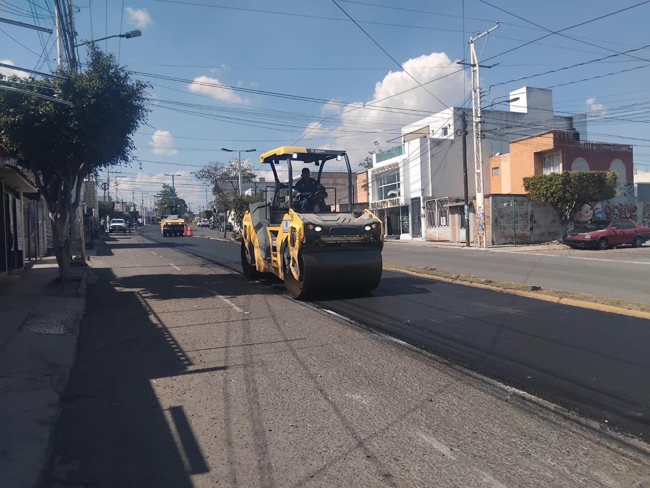 Realiza CEI reencarpetado de vialidades al sureste de San Juan del Río