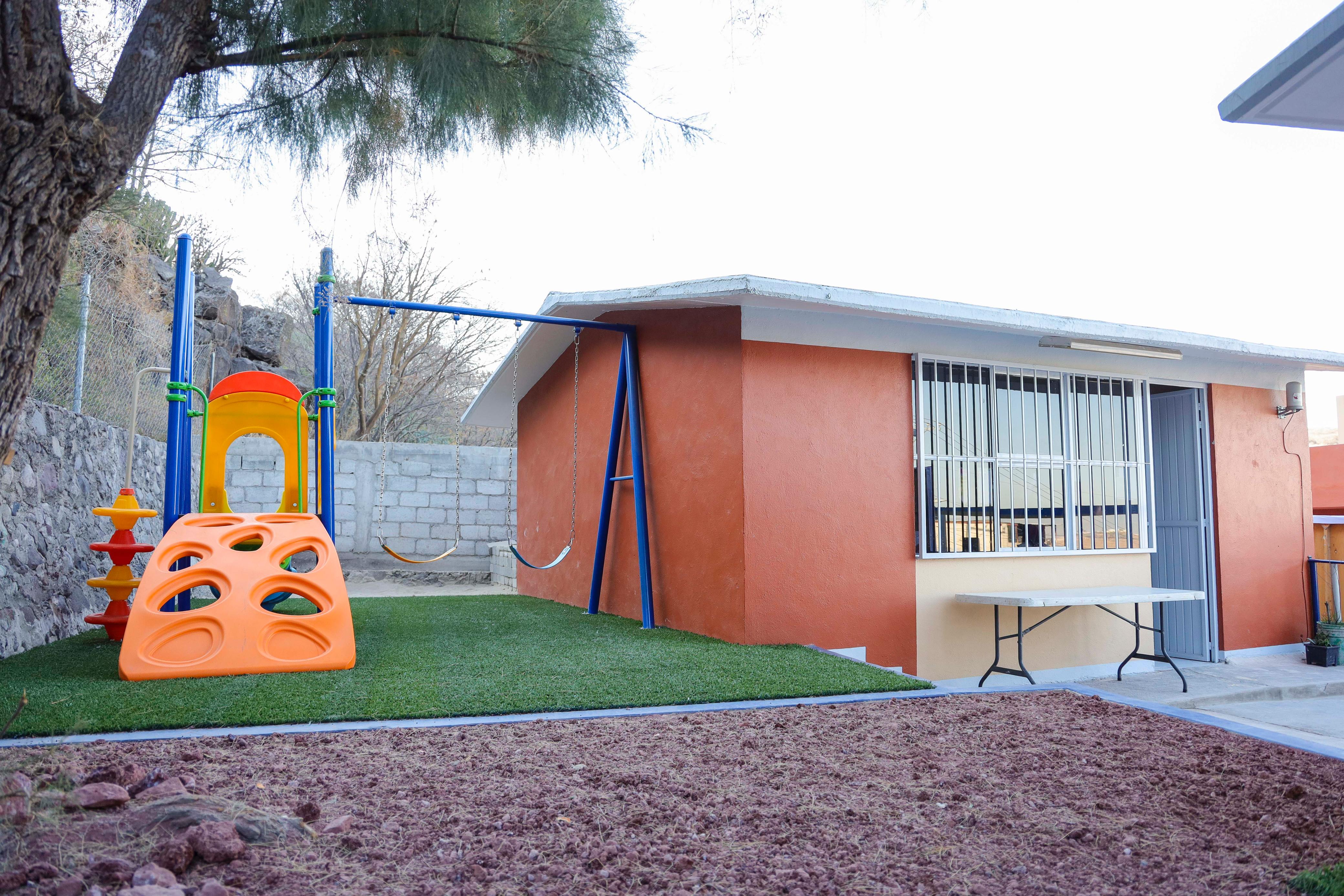 Entrega Chepe nueva infraestructura educativa al preescolar Mayab de El Paraíso
