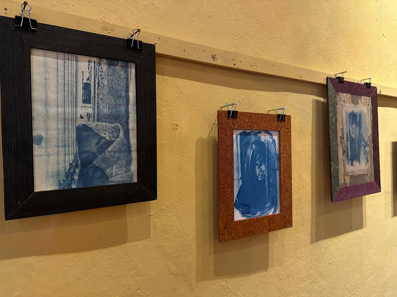 Se inaugura en Casa del Faldón la muestra Bleu
