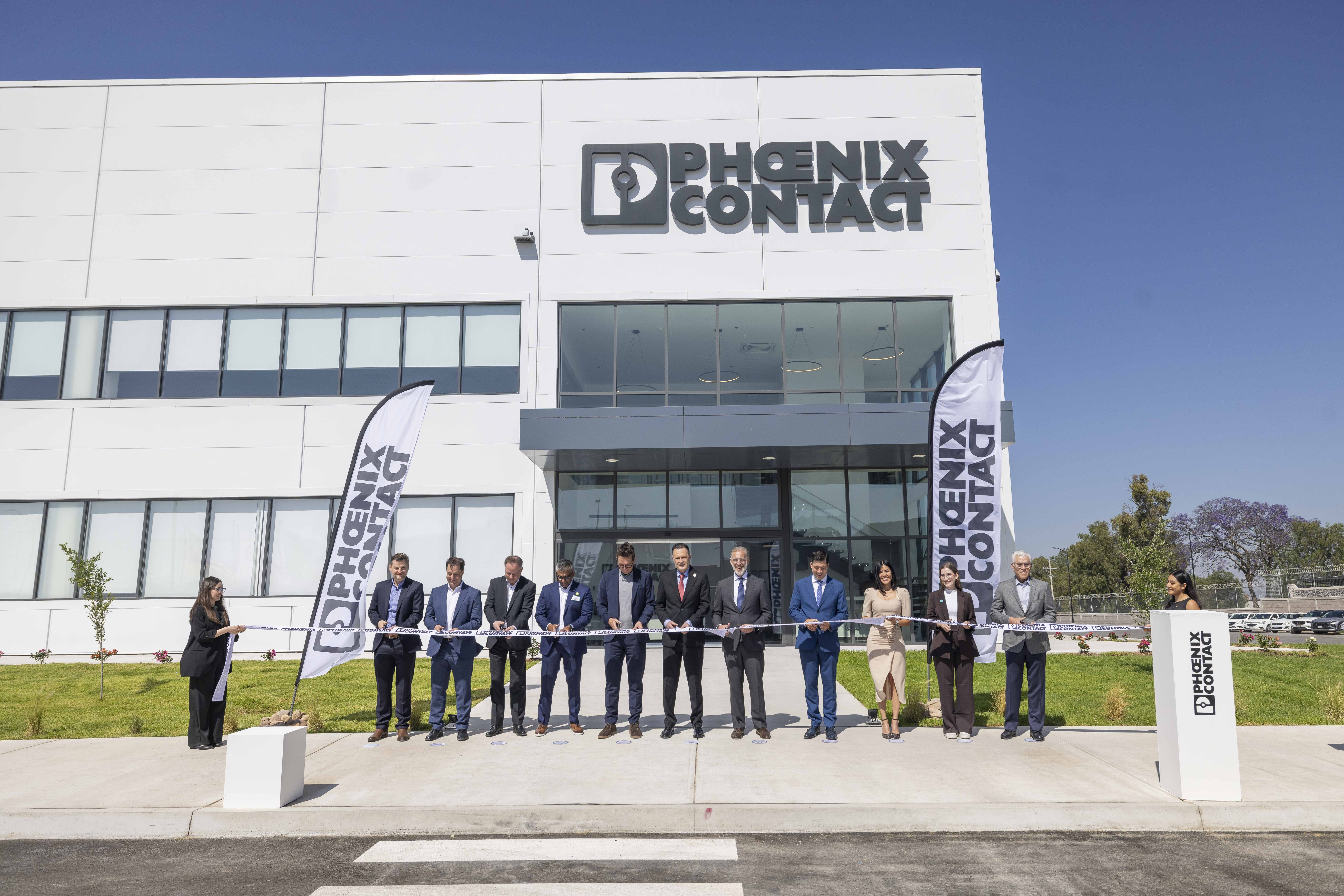 Inaugura gobernador planta Phoenix Contac; se crearán 700 empleos