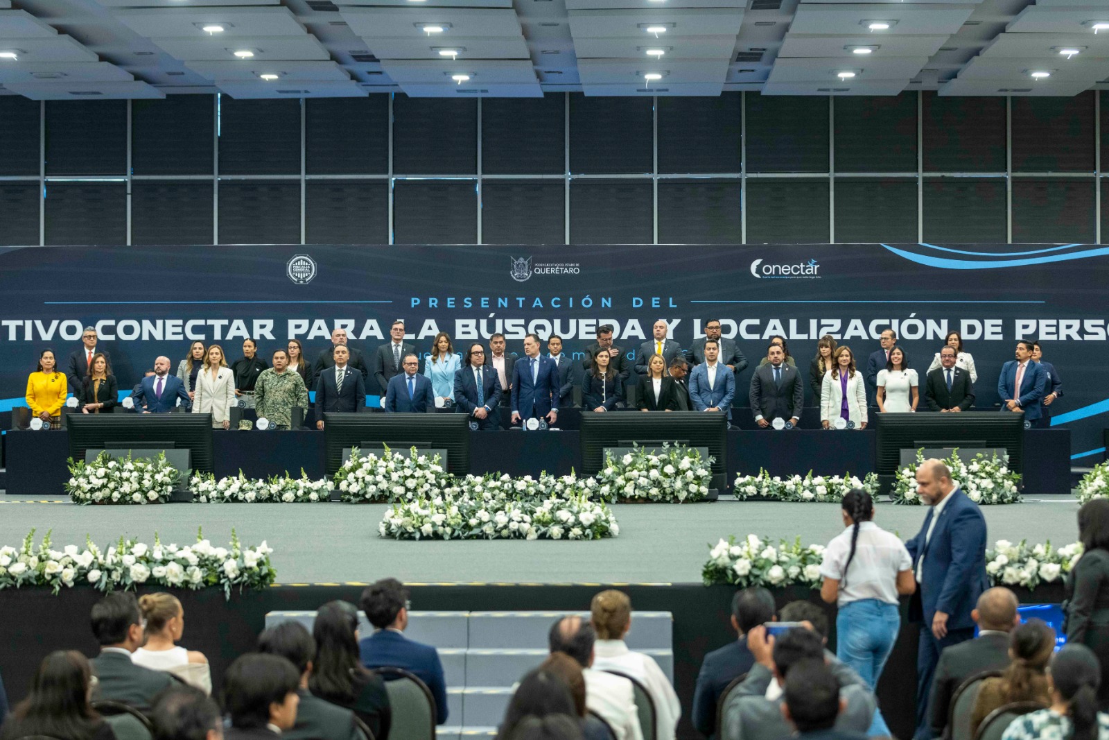 Acude Felifer a la presentación del distintivo “CONECTAR”