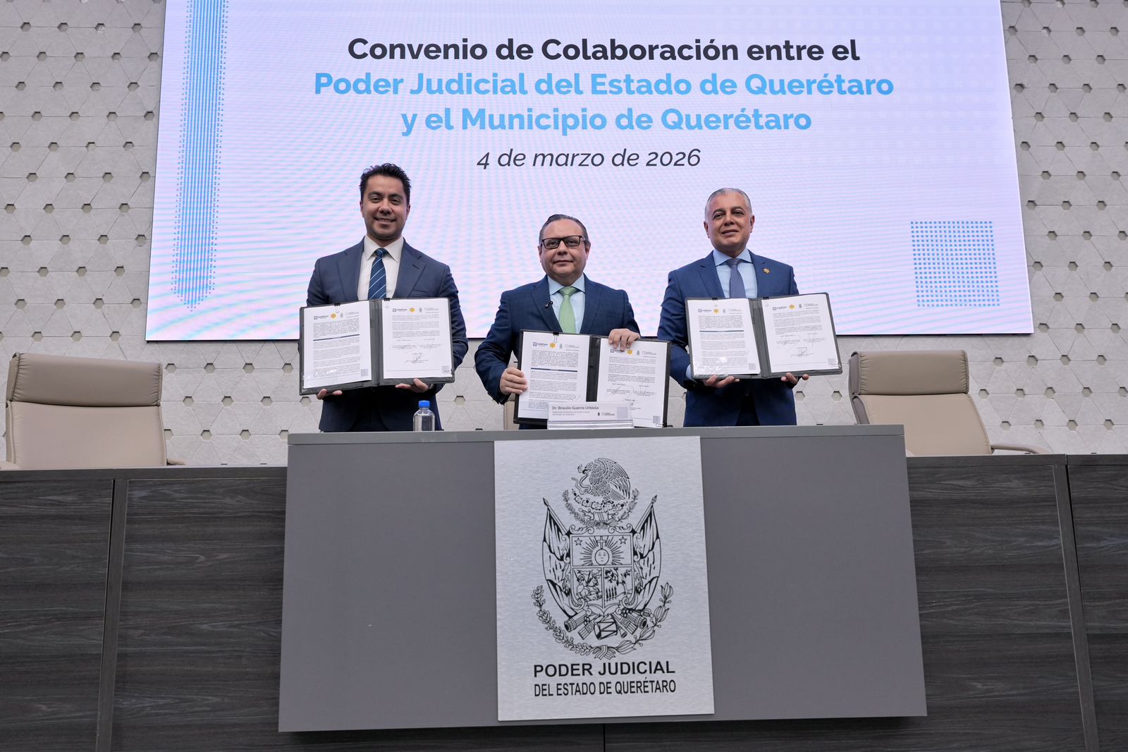 Firma Felifer convenio para agilizar medidas de protección urgentes