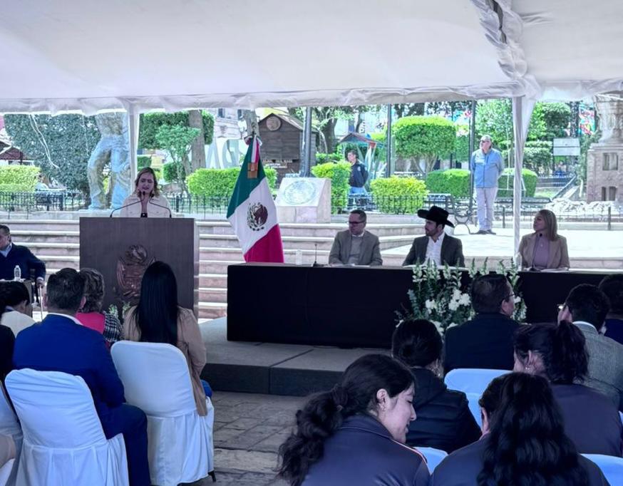 Diputada Perla Flores impulsa iniciativa para visibilizar la salud menstrual