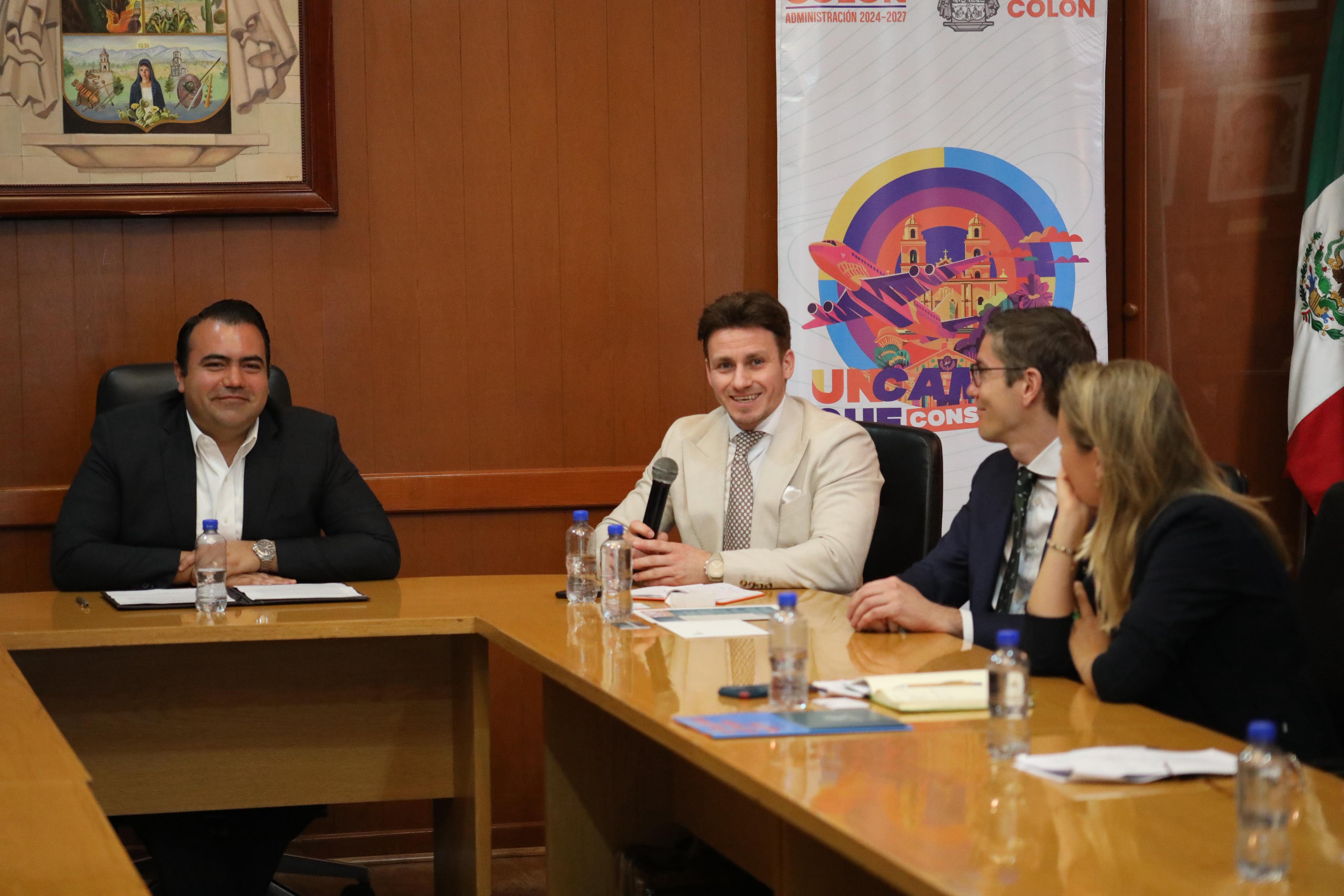 Gaspar Trueba Destaca la Importancia de la Colaboración Internacional en la Horticultura Protegida