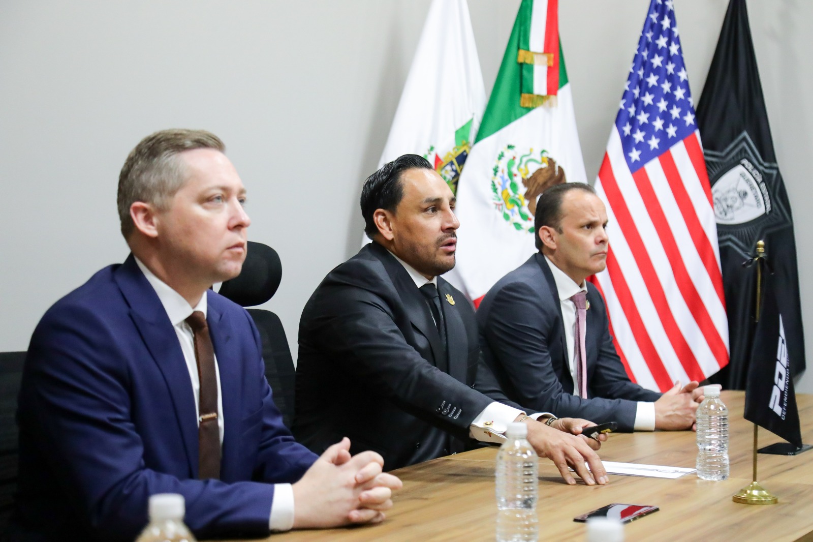Autoridades del FBI conocen el Complejo de Seguridad de Querétaro