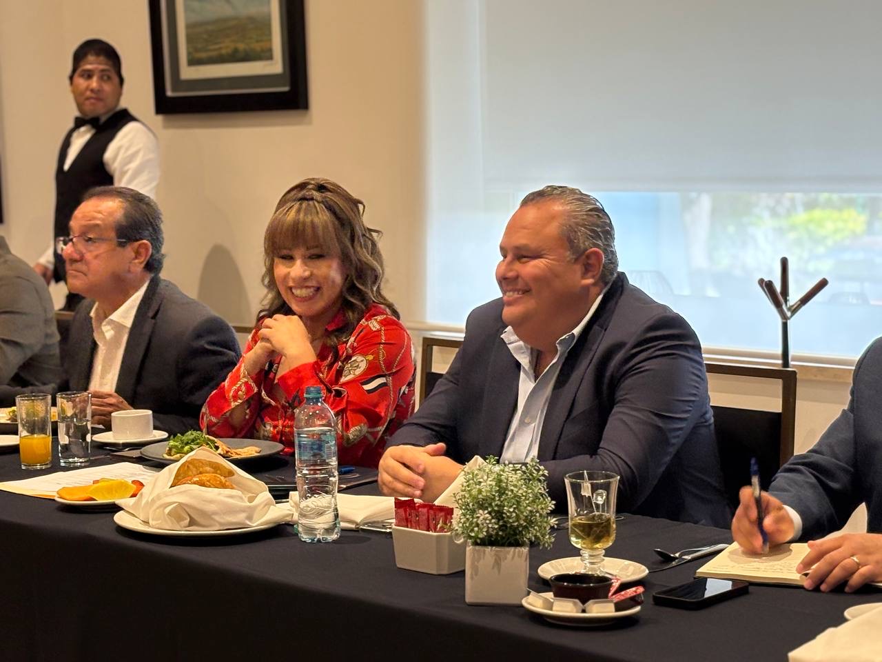 Fortalecen coordinación con sector empresarial para consolidar la movilidad en Querétaro