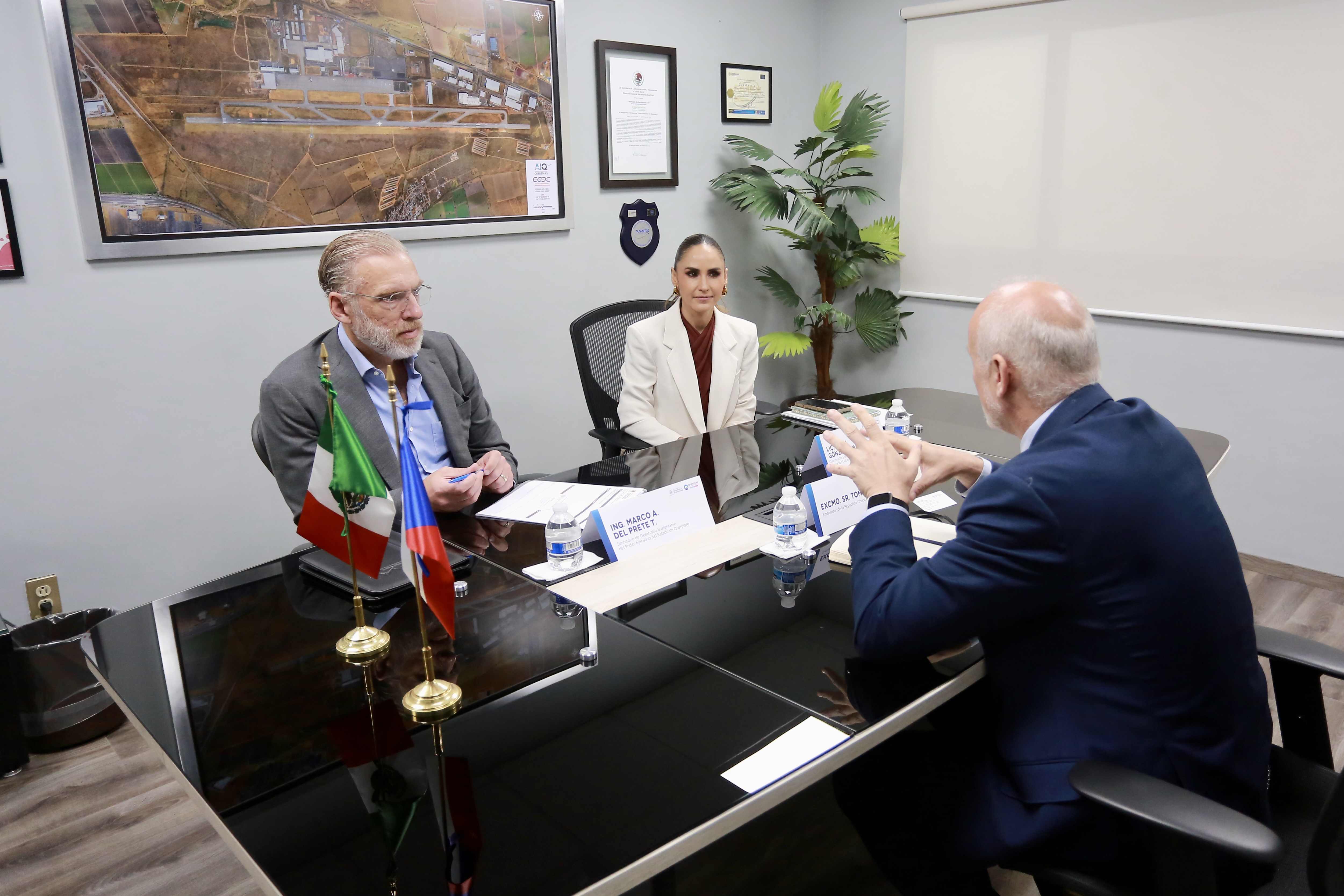 Estrechan lazos Querétaro y República Checa