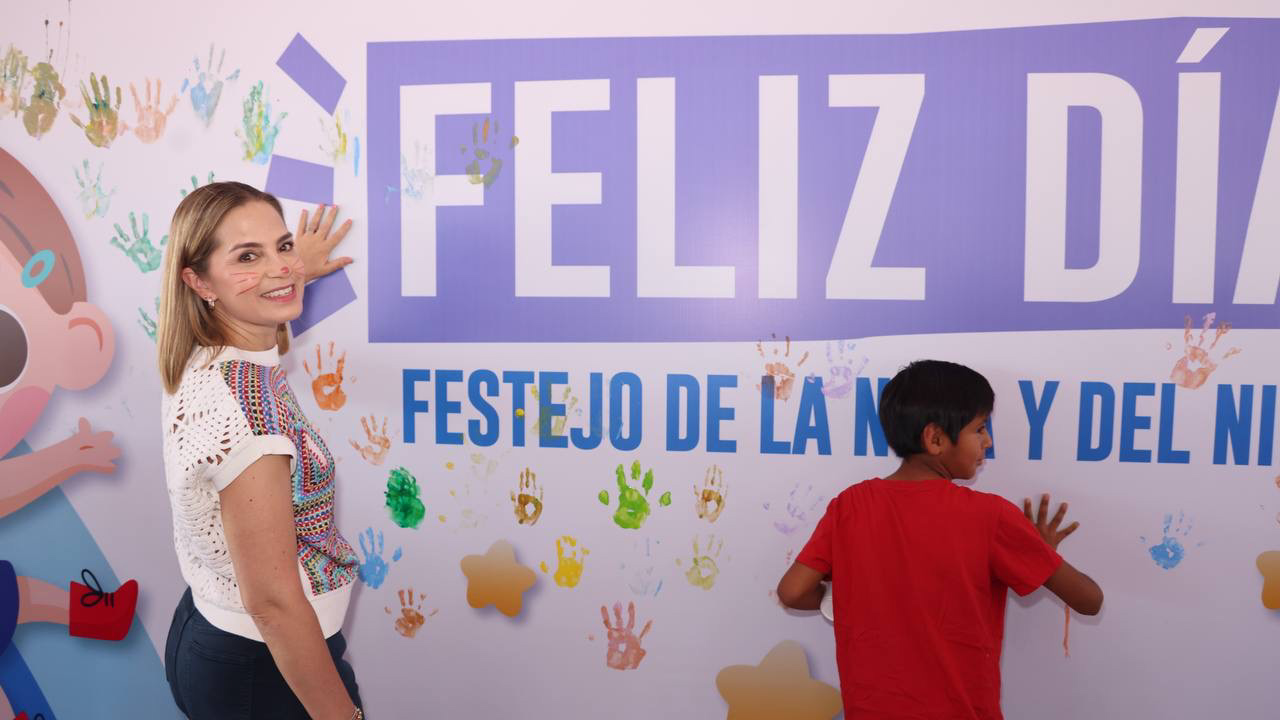 Celebra SEDIF Día de la Niñez en el CAS Carmelita Ballesteros