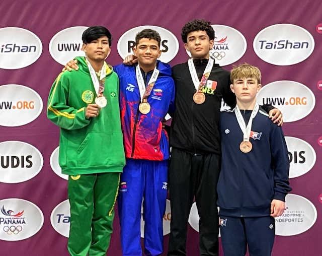 Ganan luchadores queretanos cinco medallas en Panamericano de Luchas Asociadas
