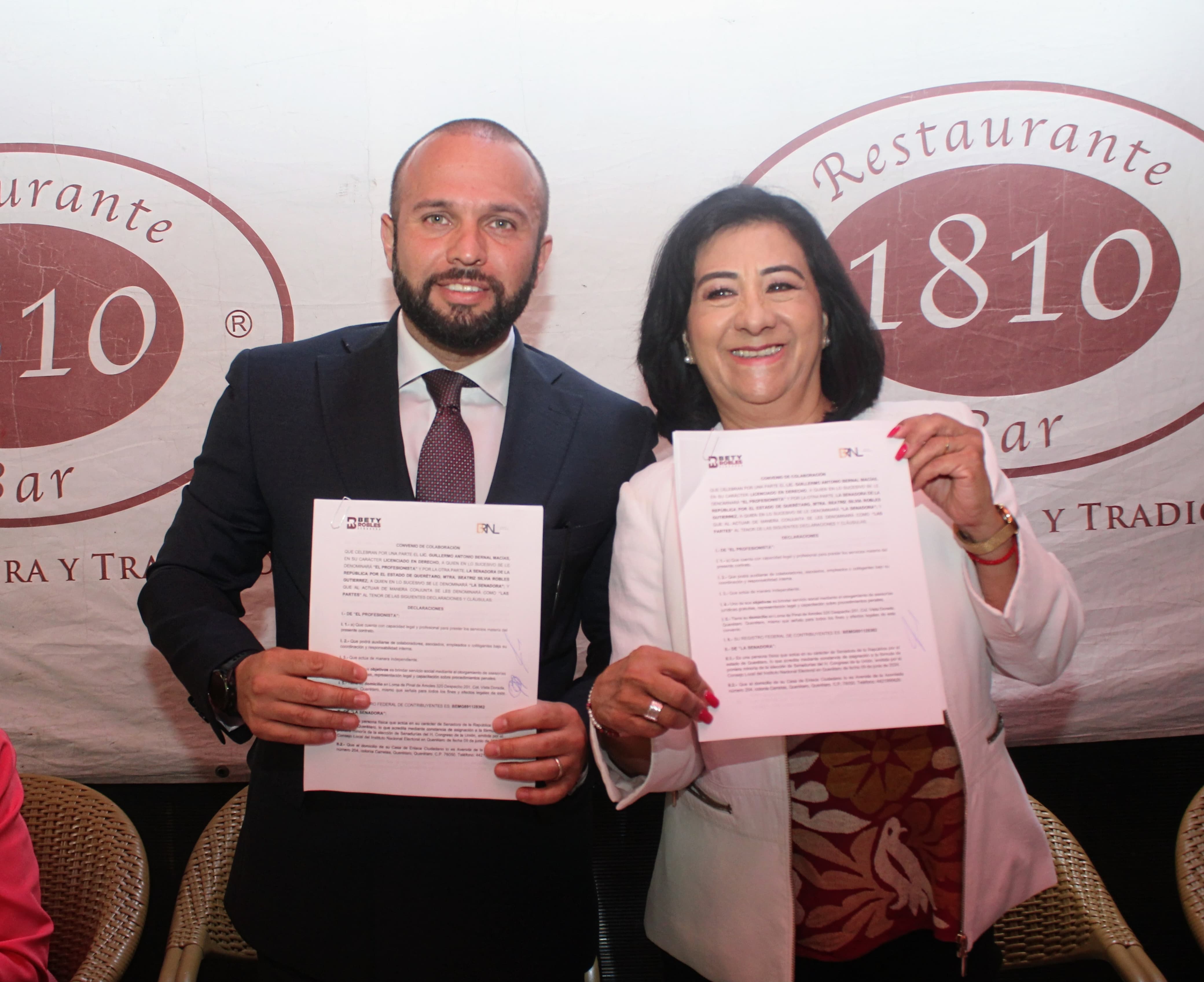 Firma Bety Robles convenio con abogado penalista