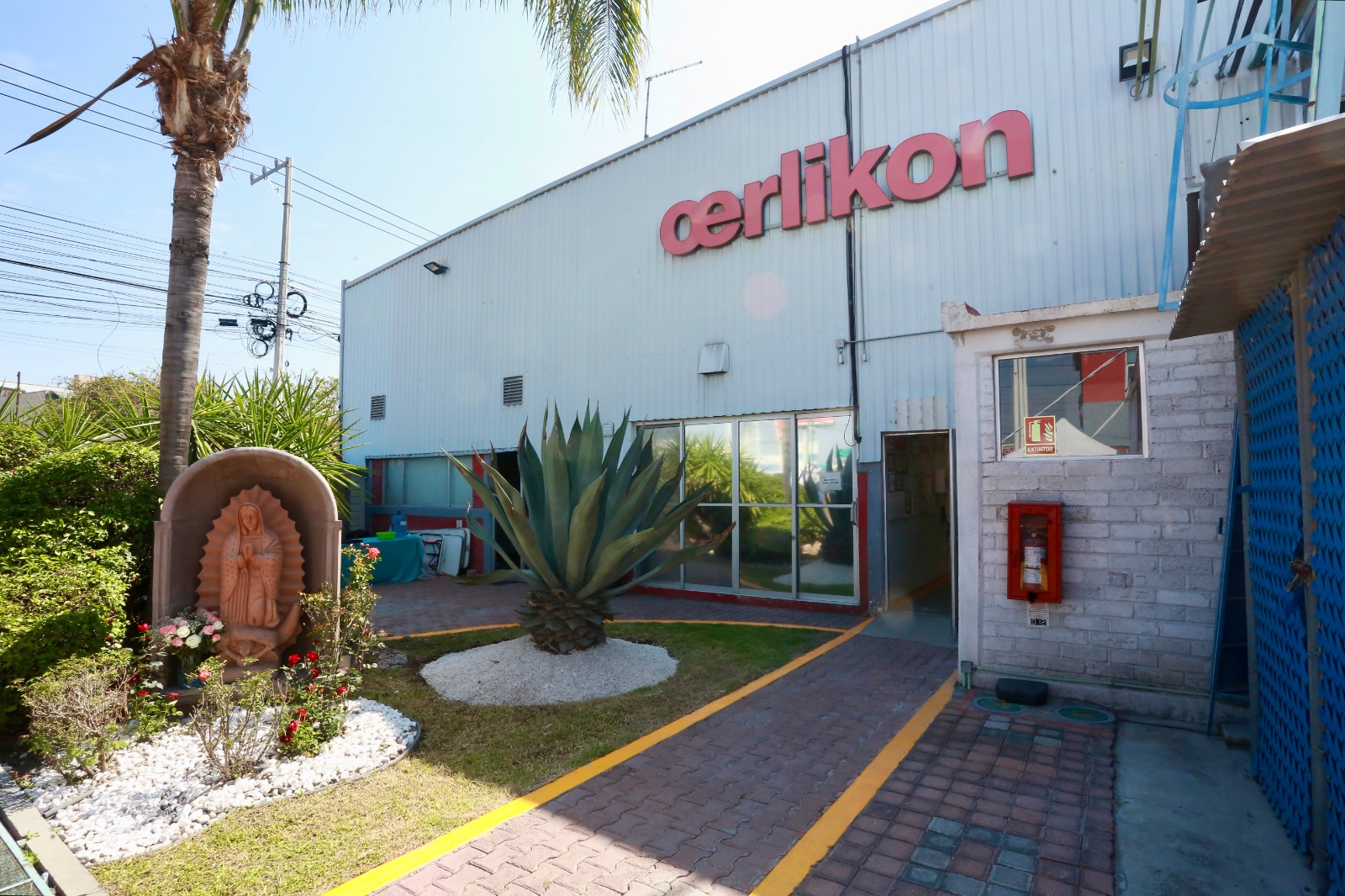 Inaugura Marco Del Prete nueva celda de producción de Oerlikon