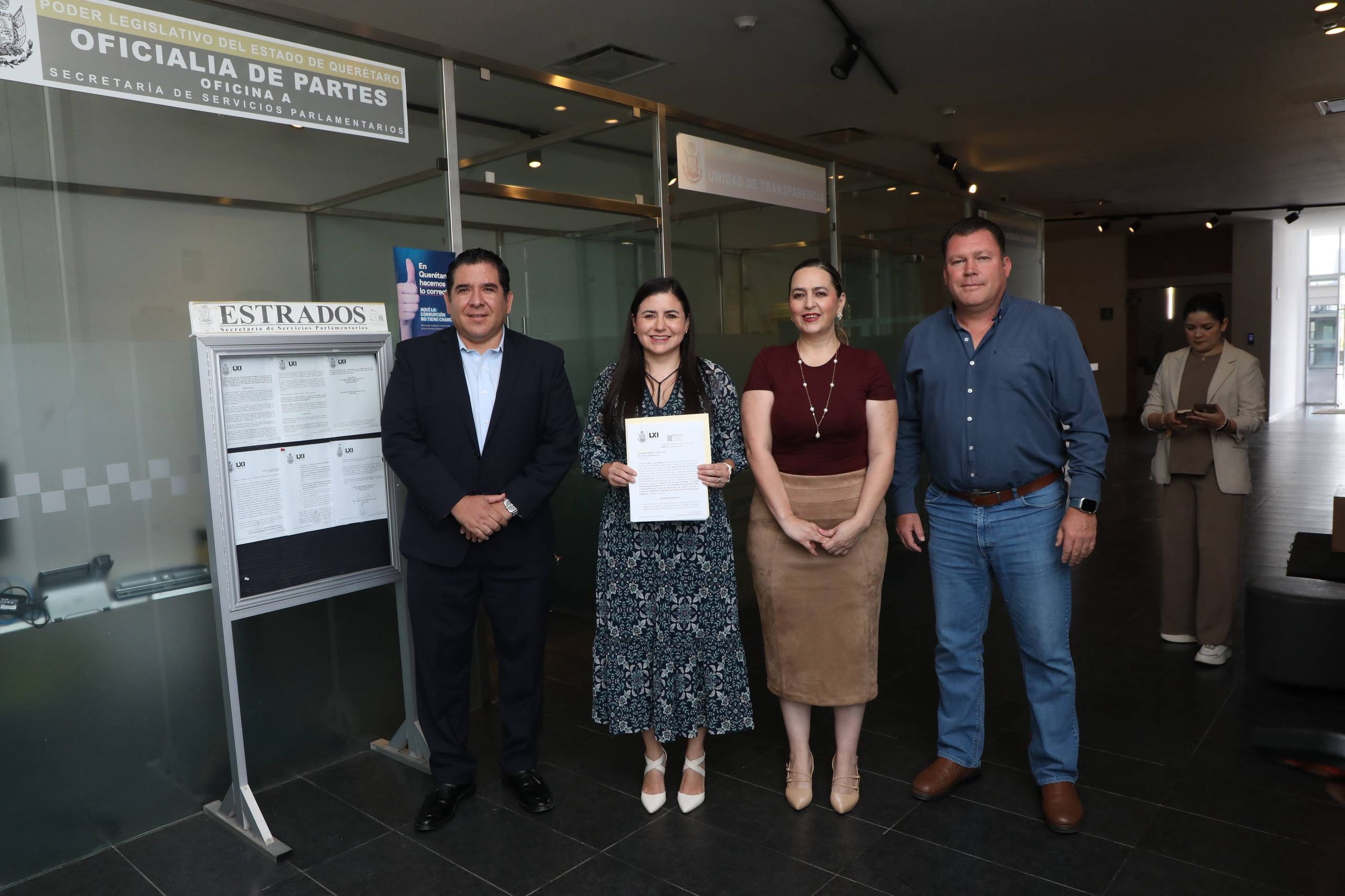 Presenta SEDIF Iniciativa de Reforma para el Certificado de Abandono de NNA