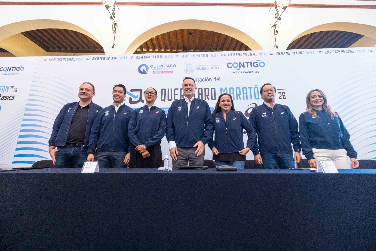 Presenta Mauricio Kuri la 16 edición del Querétaro Maratón